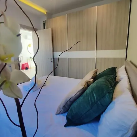 アパート Cozy Penthouse In Malta バルザン