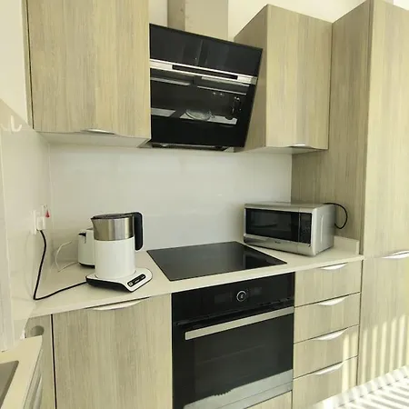 Cozy Penthouse In Malta バルザン
