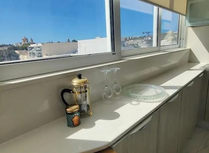 Cozy Penthouse In Malta *